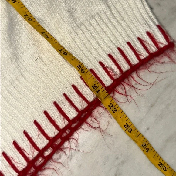 White Sweater with Red Bow Accent size large - Picture 6 of 8